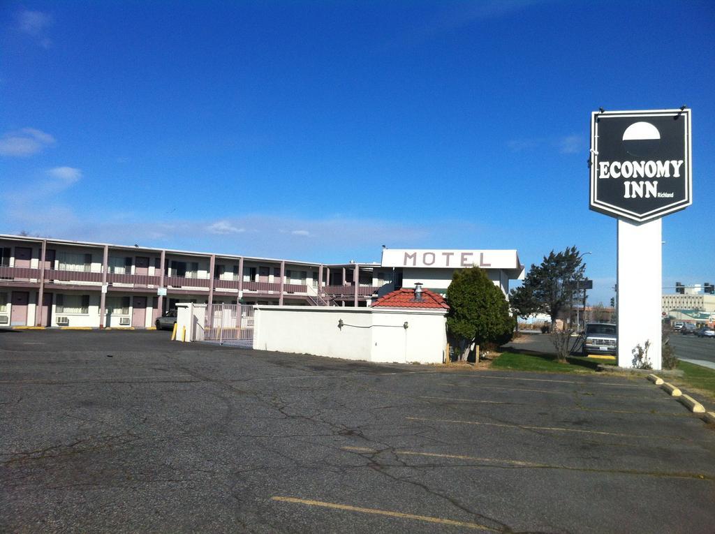 Economy Inn Richland Exterior photo